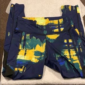 Woman’s Leggings MultiColor Size L/XL